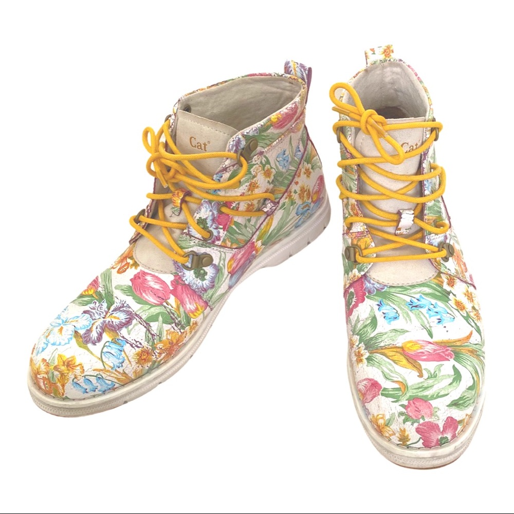 Cat Floral Design Work Boots, Weathered